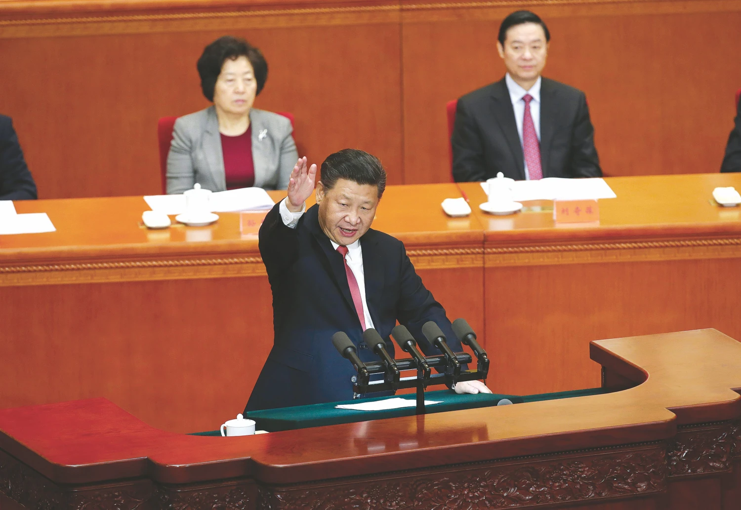Xi Jinpingas – pirmasis Kinijos prezidentas, apsisprendęs vadovauti šalies delegacijai Davose. Jasono Lee („Reuters“ / „Scanpix“) nuotr.