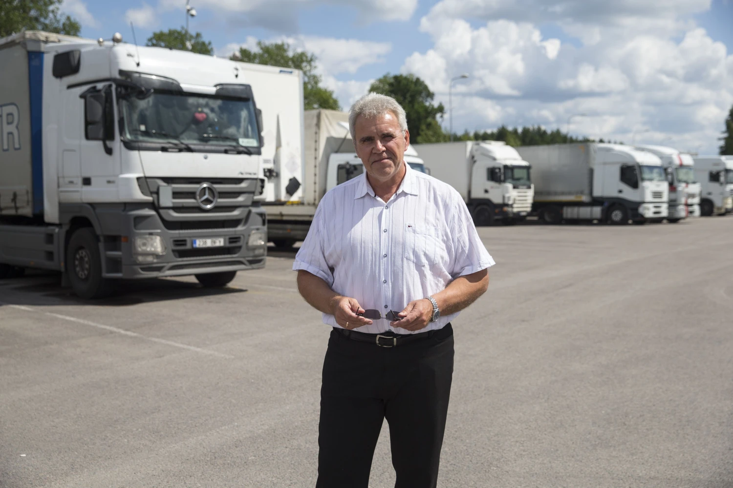 Edmundas Daukantas, UAB „Schenker“ vykdomasis direktorius: „Patys užsienio gamintojai, kurie naudoja lietuvišką produkciją savo gaminiuose, išskiria kokybę, didelį patikimumą. Tuo reikia labiau didžiuotis nei baldų gamyba koncernui IKEA.“
Vladimiro Ivanovo (VŽ) nuotr.