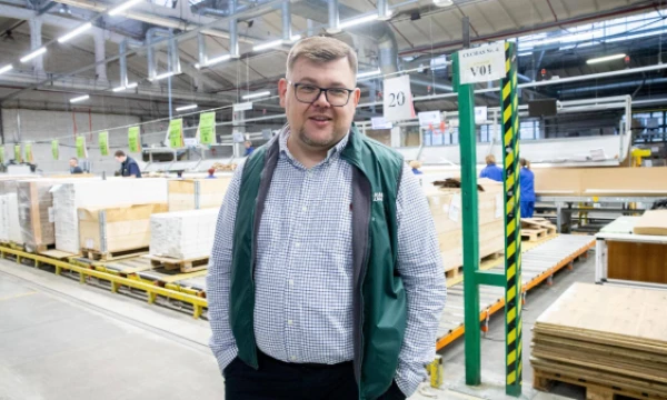 Jonas Krutinis, AB „Vilniaus baldai“ generalinis direktorius. Juditos Grigelytės (VŽ) nuotr. Jonas Krutinis, AB „Vilniaus baldai“ generalinis direktorius. Juditos Grigelytės (VŽ) nuotr.